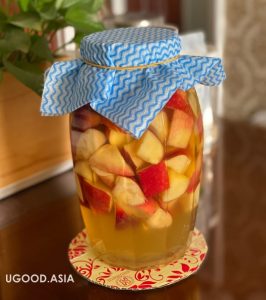 homemade apple cider vinegar jar